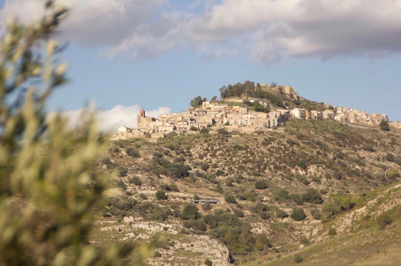 Experience Il Paesino Licodia Eubea Exterior foto