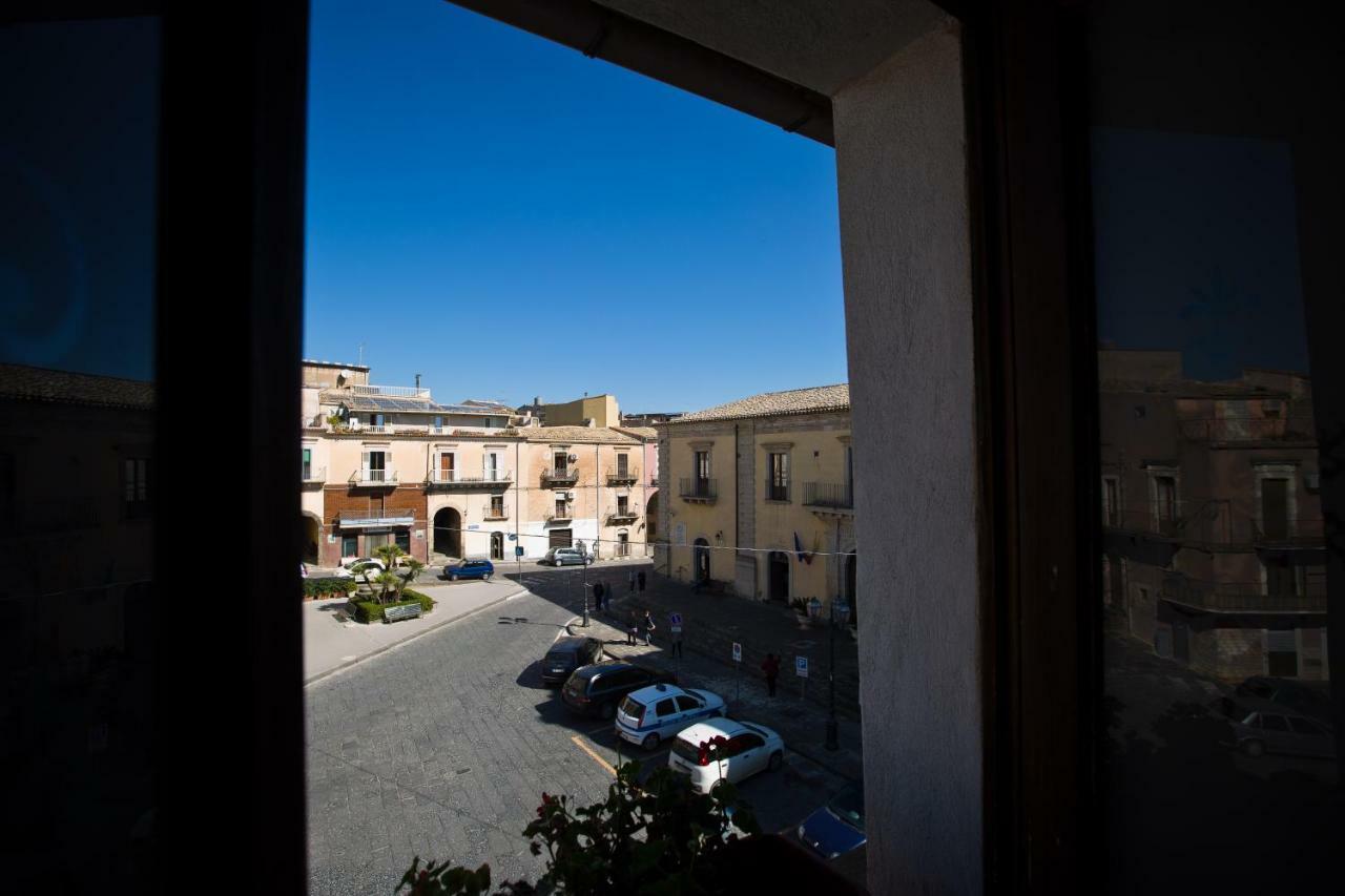 Experience Il Paesino Licodia Eubea Exterior foto