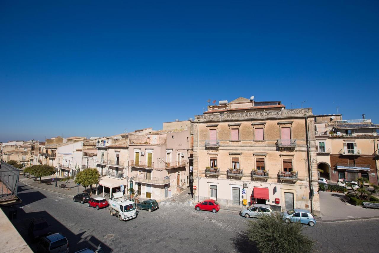 Experience Il Paesino Licodia Eubea Exterior foto